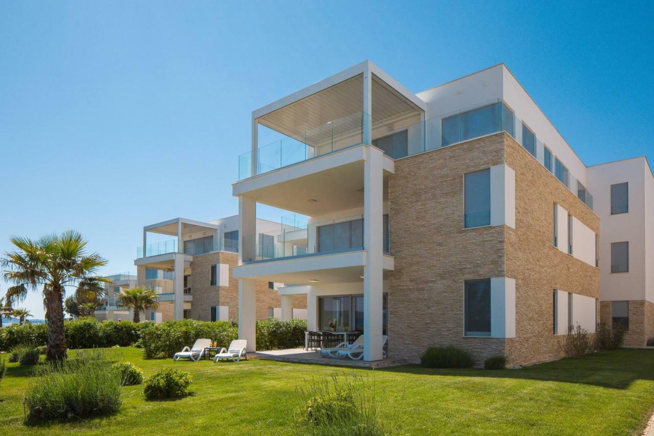Luxury Design Beach Front Apartment Sukosan Bagian luar foto